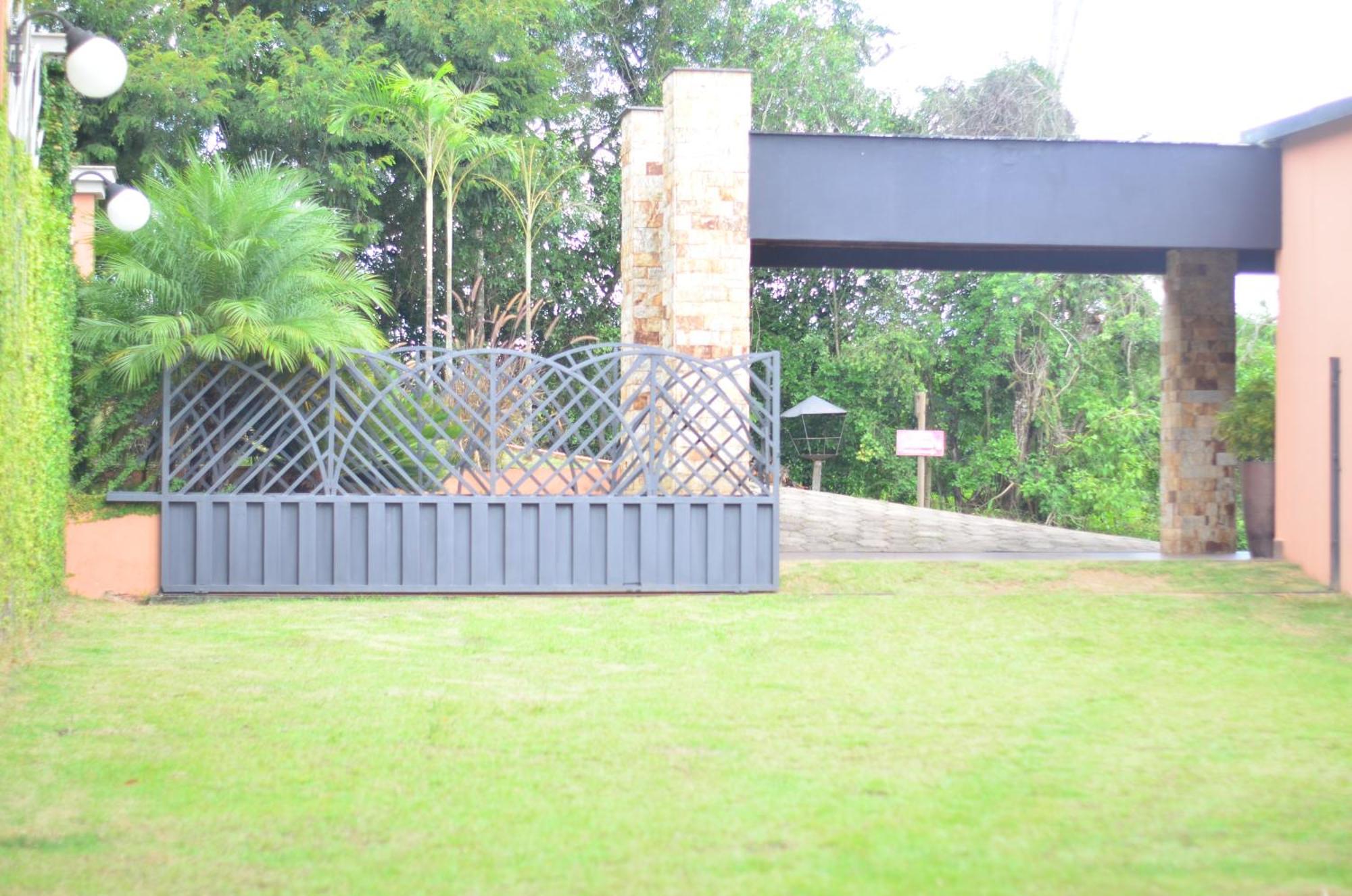 Recanto Mariane Santo Antonio do Amparo Buitenkant foto
