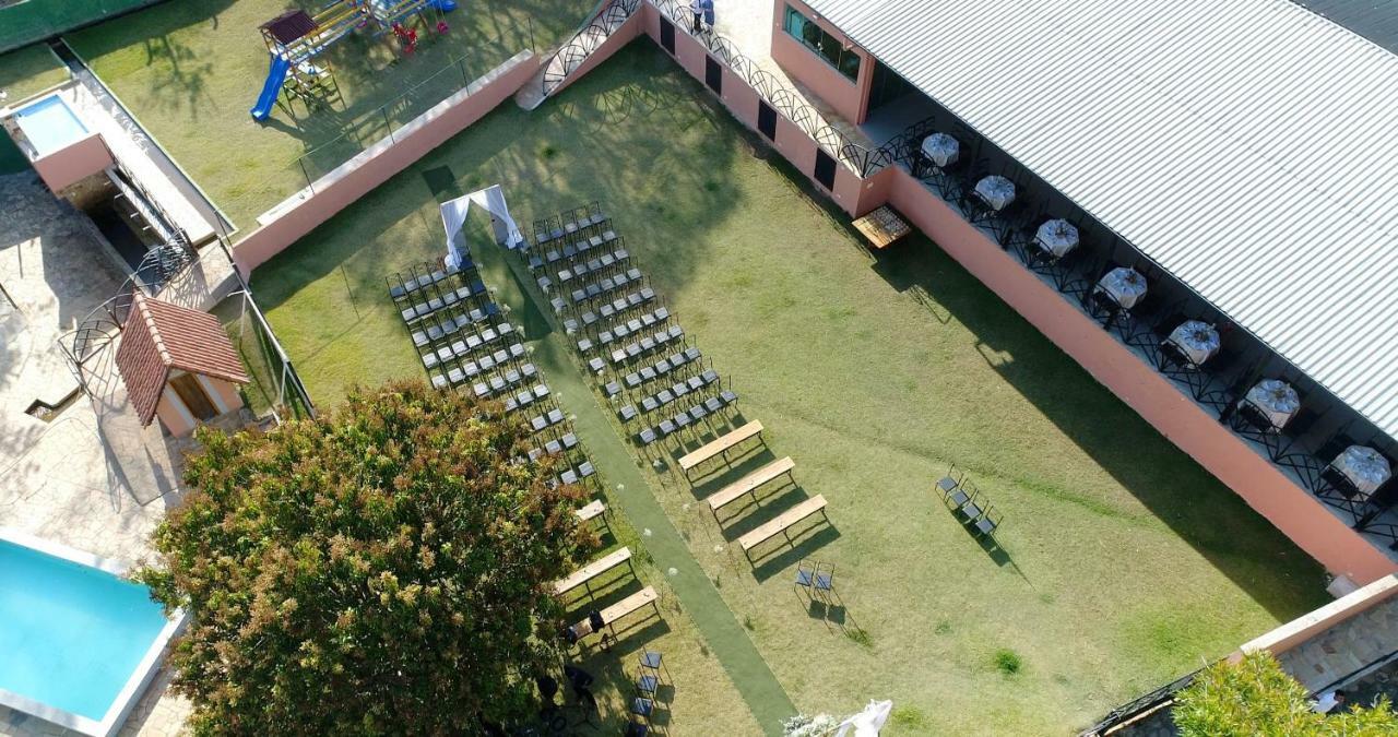 Recanto Mariane Santo Antonio do Amparo Buitenkant foto